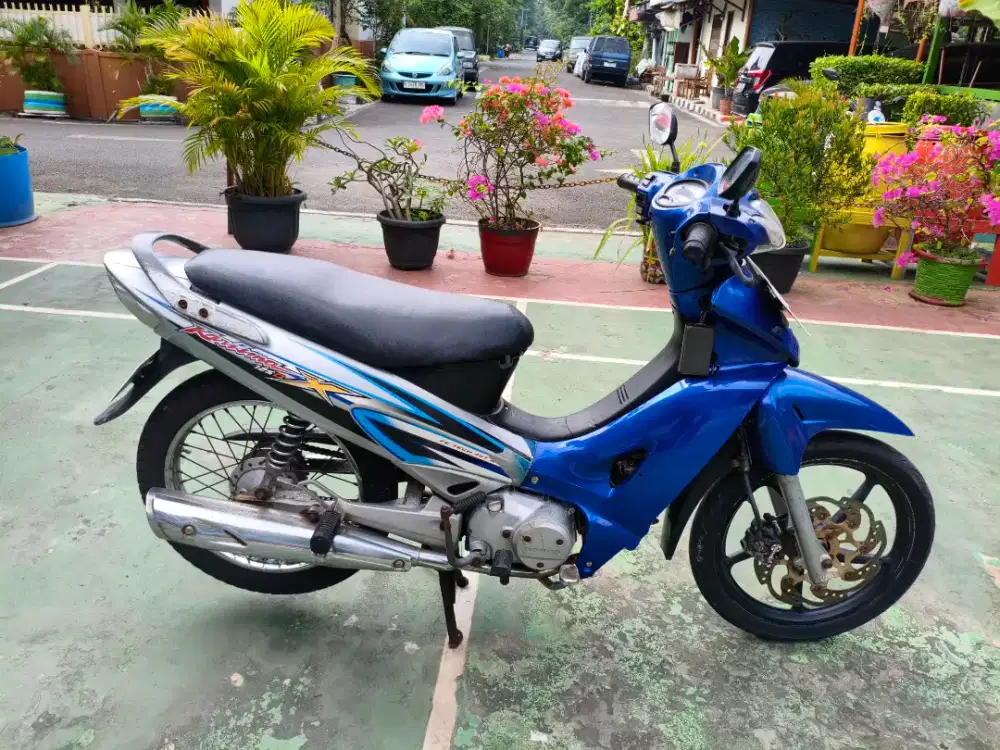 Honda Kharisma X 125 D