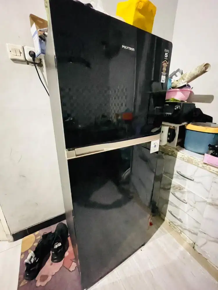 Kulkas polytron