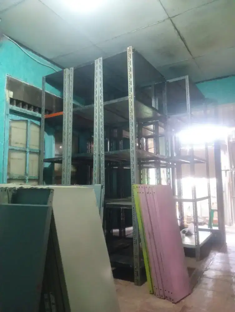 Jual rak besi merk lion 70511 jumbo 60*100*250 dan 50*100*250