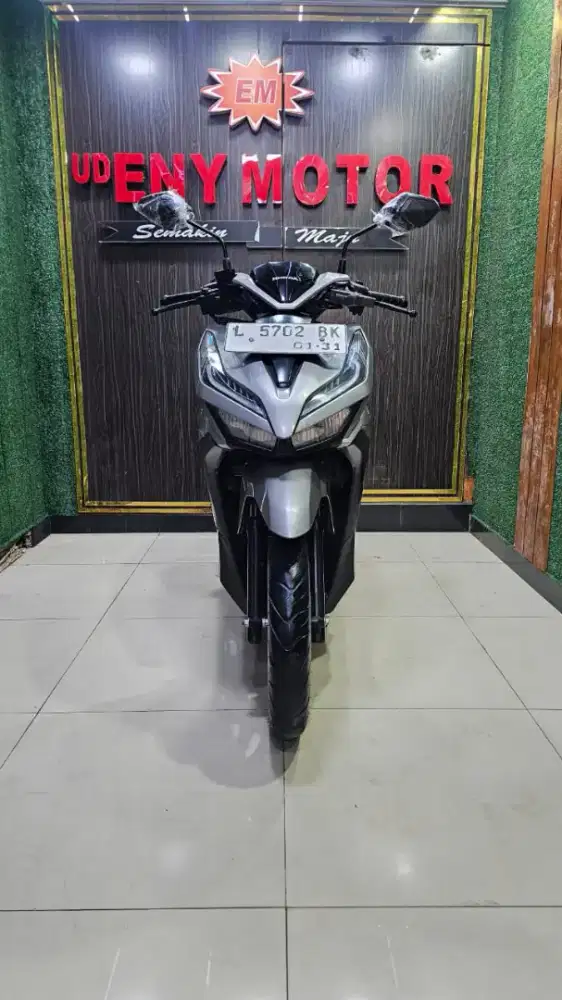 UD ENY MOTOR - Honda Vario 150 thn 2020 istimewa