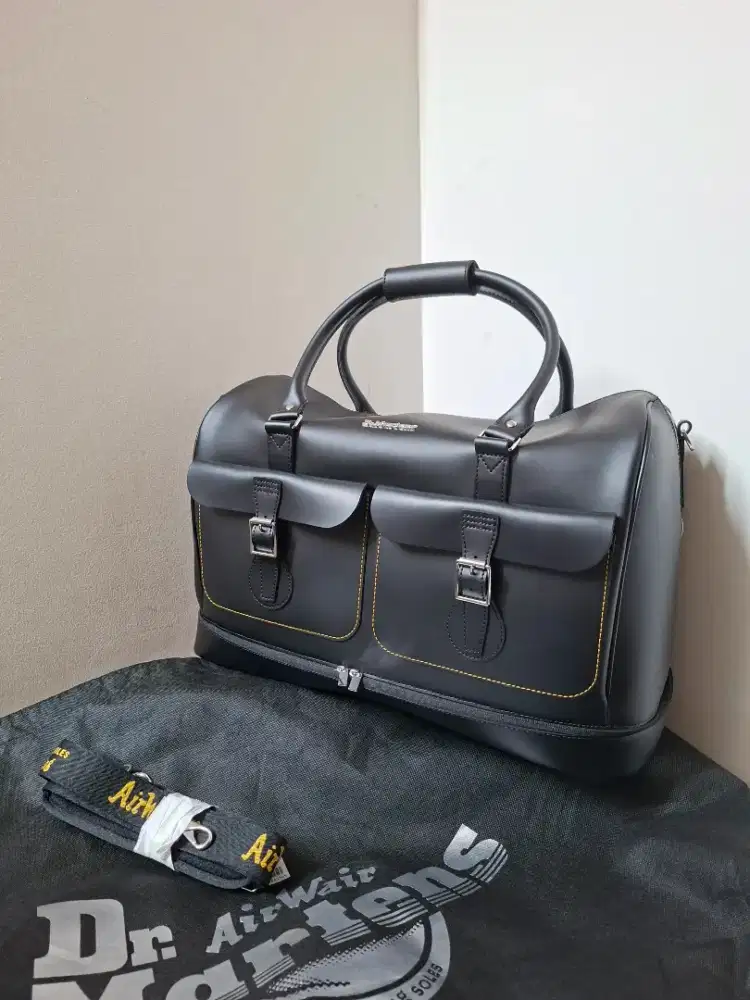 Dr Martens Weekender Bag Black