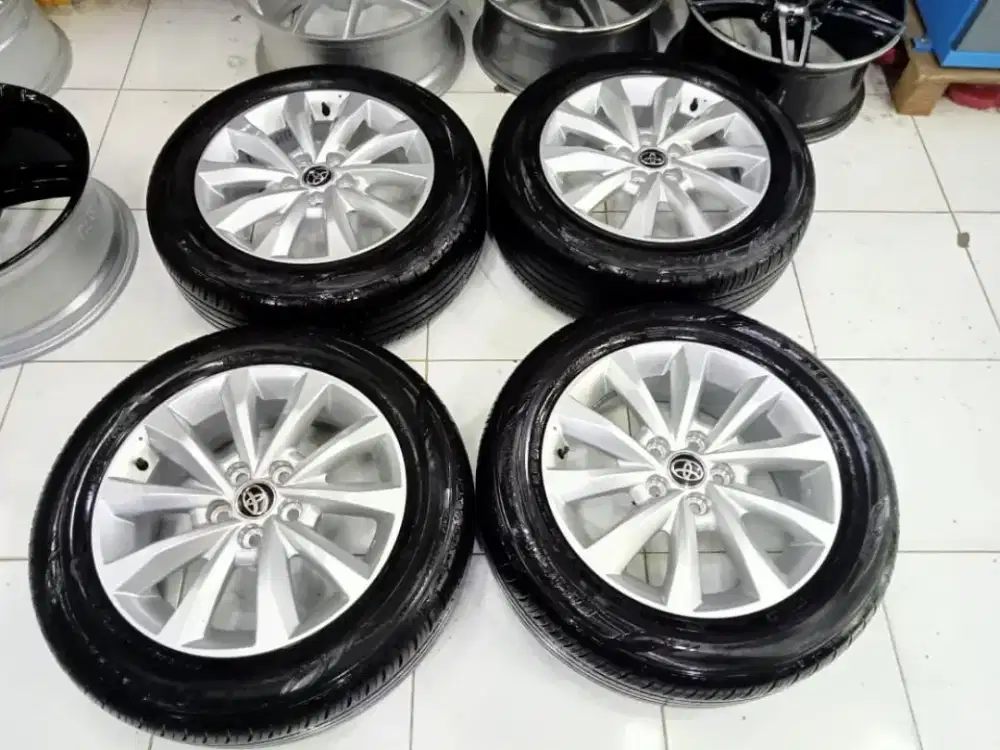 Oem innova zenix type V r17 + Ban
