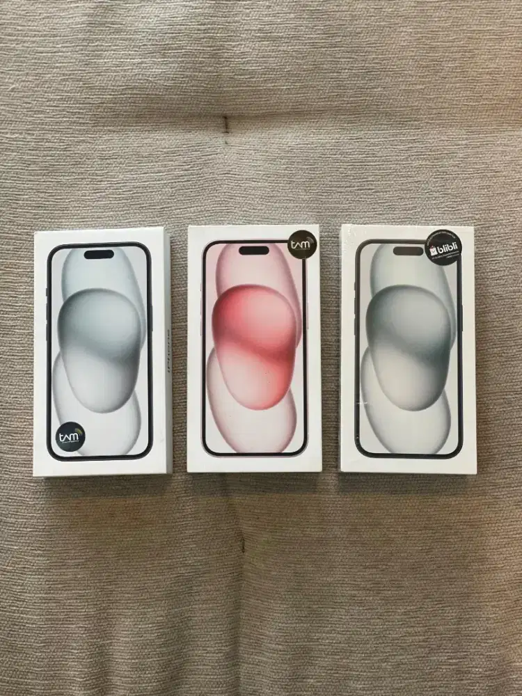 NEW IPHONE 15 SEGEL 128GB RESMI (PINK & BLACK) !!