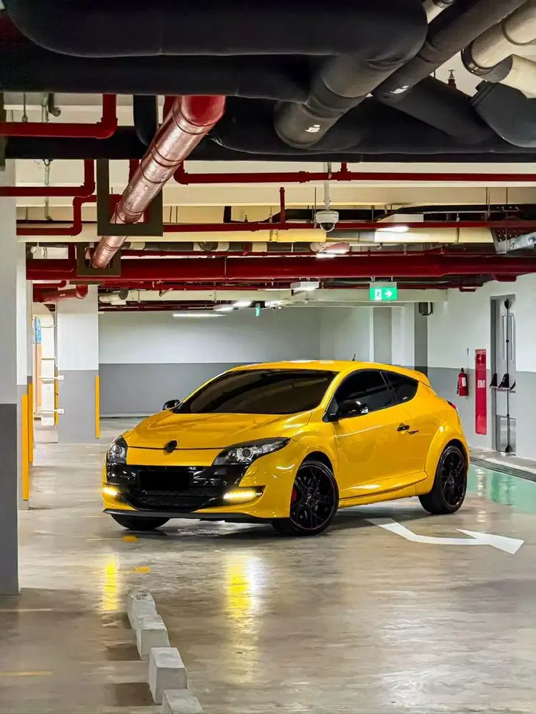 CASH LIKE NEW Renault Megane Rs Sport 265 2013 Low KM