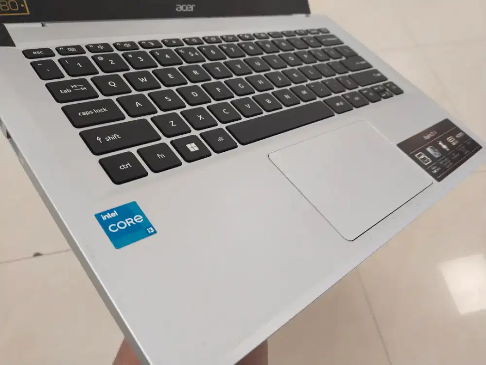 Dijual laptop Acer Aspire Intel n305 Ram 8GB SSD 512GB siap pakai 24ja