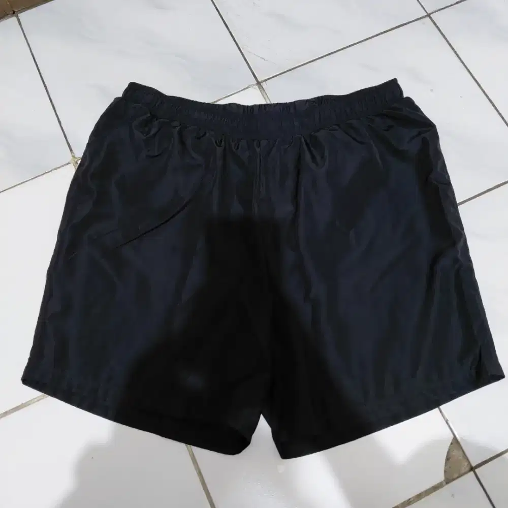 Running Short Decathlon Size XXL Black Celana Lari Pendek  Like New