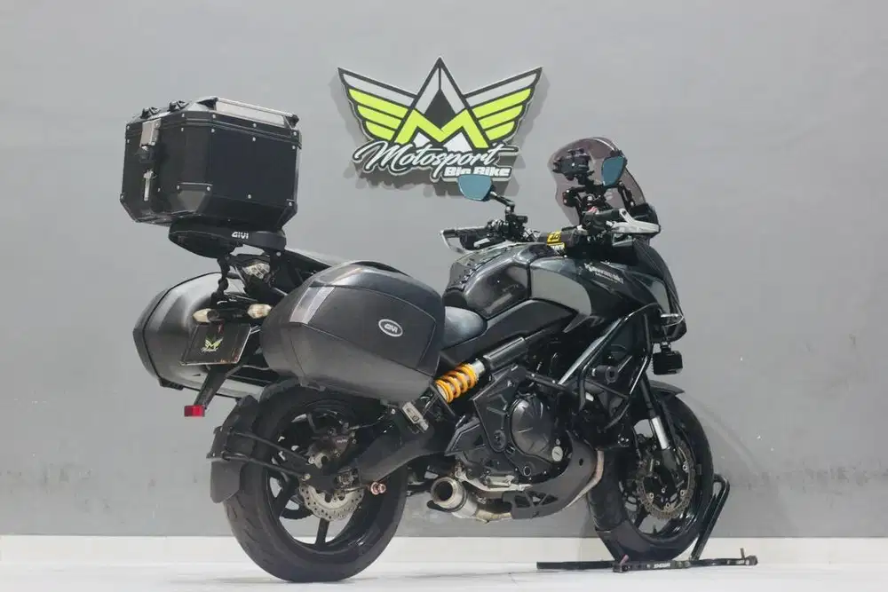 Kawasaki versys 650 ABS 2017 mulus sangat nyaman buat turing jauh