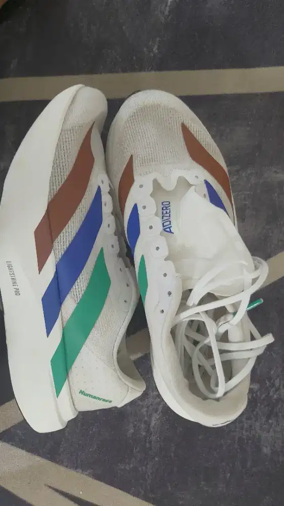 ADIDAS ADIZERO HUMANRACE SIZE 40.5