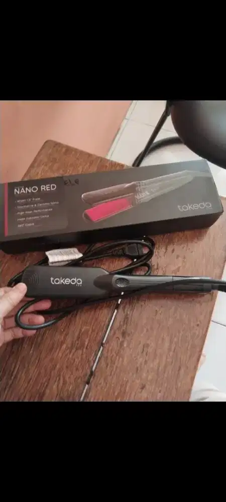 Catok medium merk Takeda