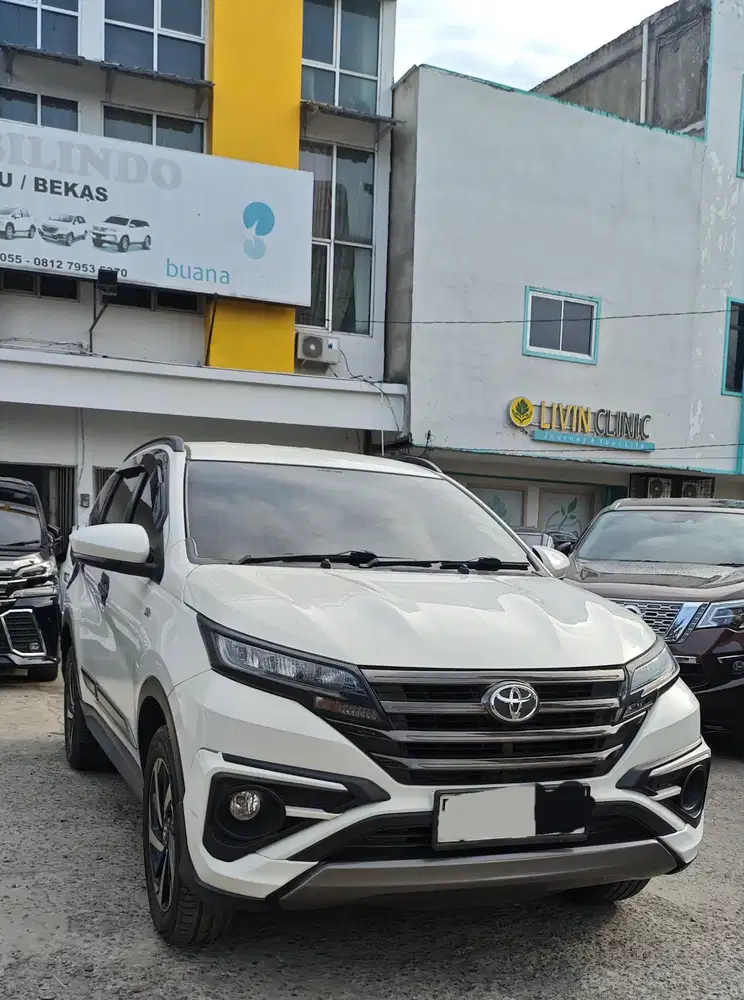 Rush GR 1.5 AT 2022 putih istimewa dp 30 jt