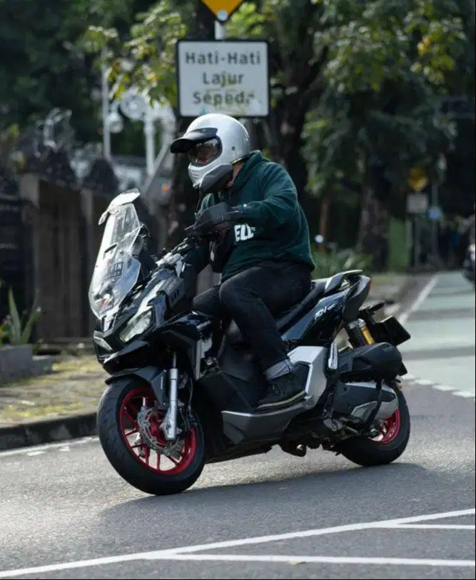 HONDA ADV 2022 CBS