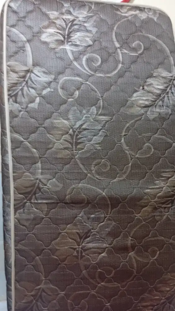 Dijual kasur single bed merk KIREI (ukuran no. 4) good condition