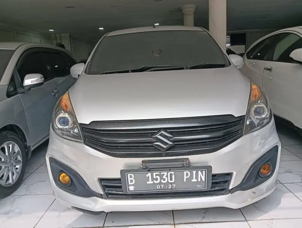 Suzuki Ertiga gl manual DP 5jt tahun 2017
