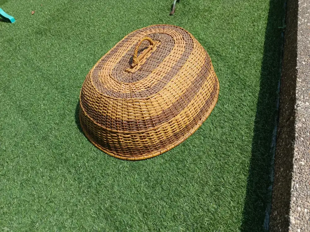 Tudung saji rotan