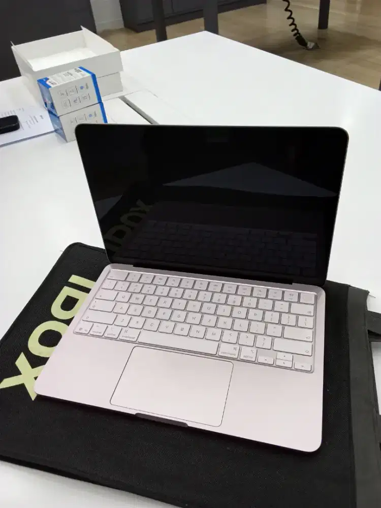 MacBook Neo 256GB Blush