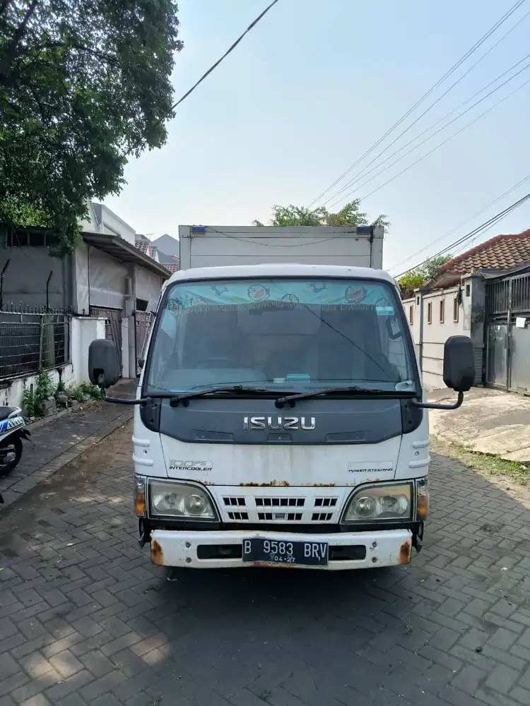 Isuzu Elf NKR 55 (2014)