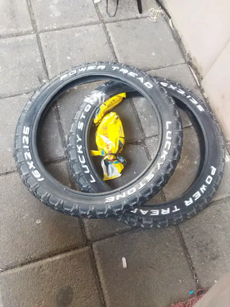 Ban sepeda lipat