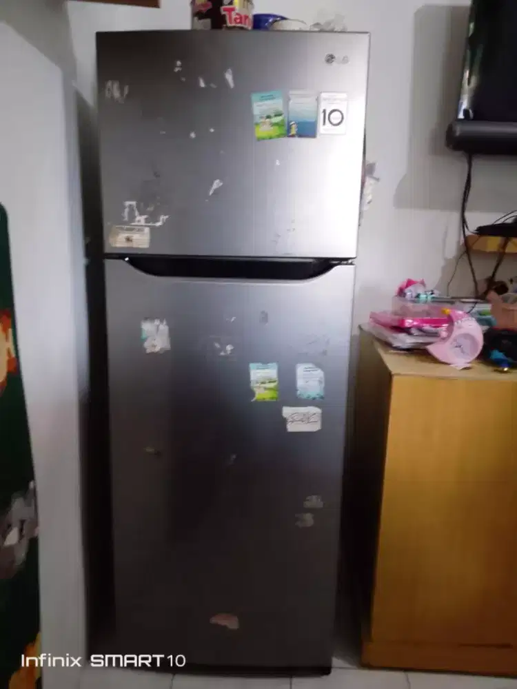 Dijual Kulkas LG 2 pintu