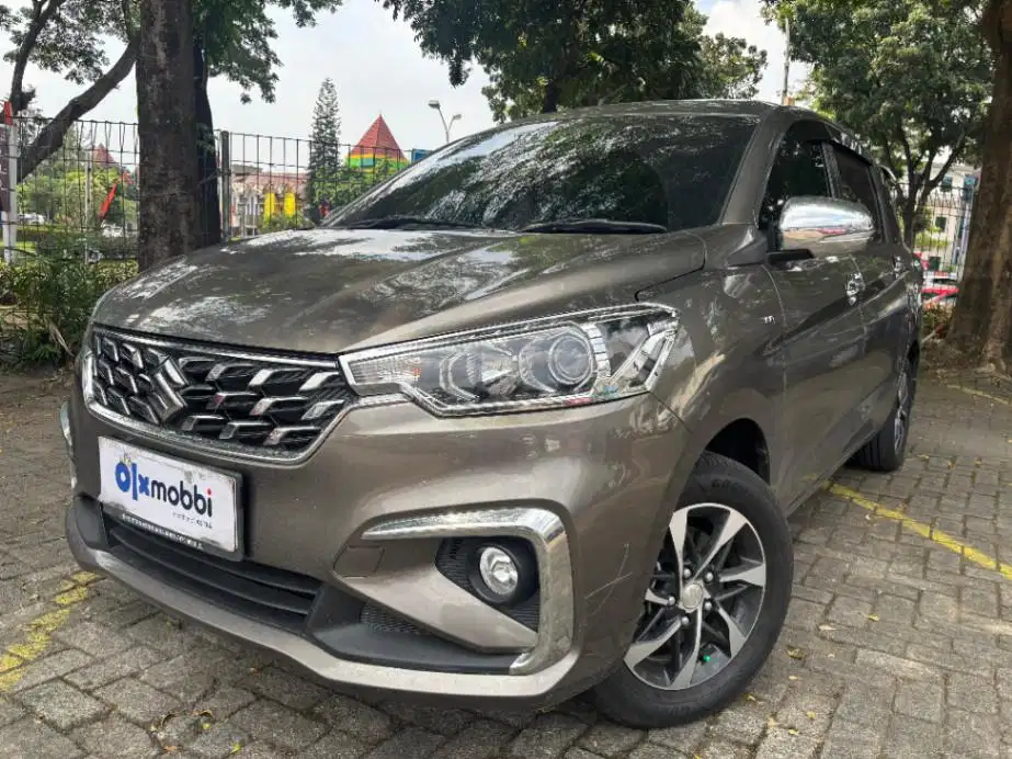 DP Murah Suzuki Ertiga Like New 1.5 Hybrid GX Bensin-AT 2022