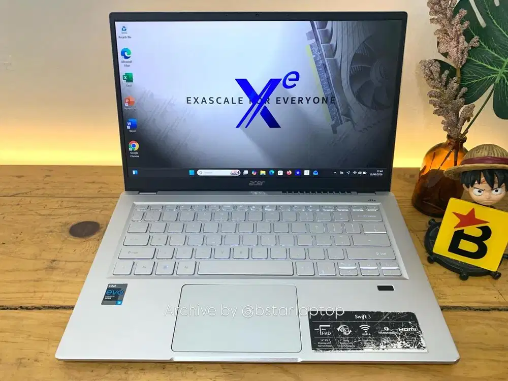 Laptop Acer Swift 3 11th Gen Intel Evo Core i5 RAM 16 / 512 FHD IPS