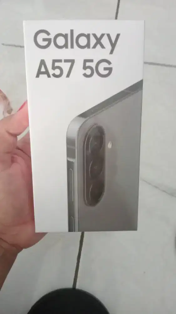 Samsung a57 12/256 segel