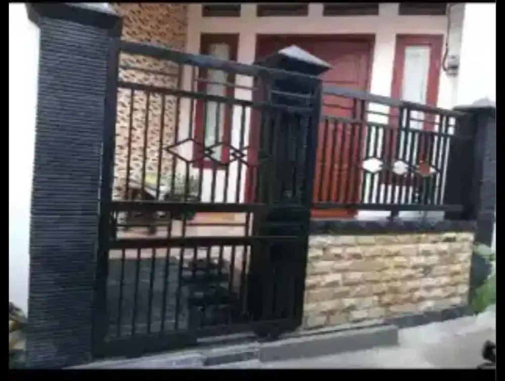 DISEWAKAN/DIKONTRAKAN