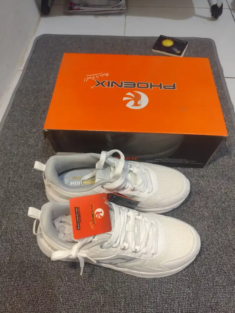 PHOENIX shoes (white) NEW