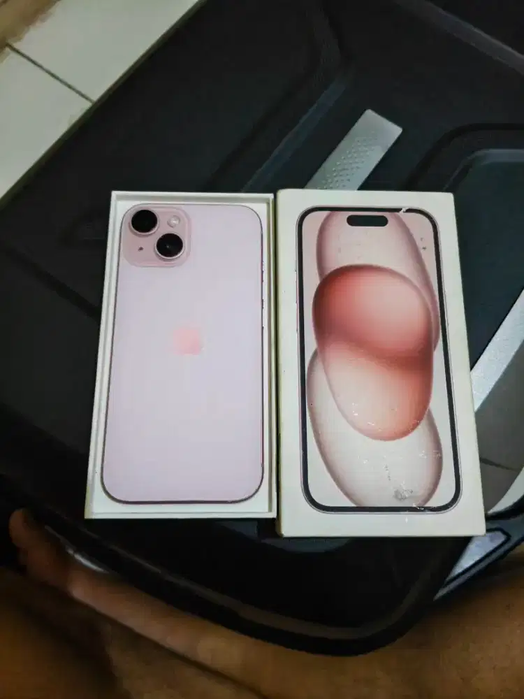 Jual IPhone 15 - 128 GB second