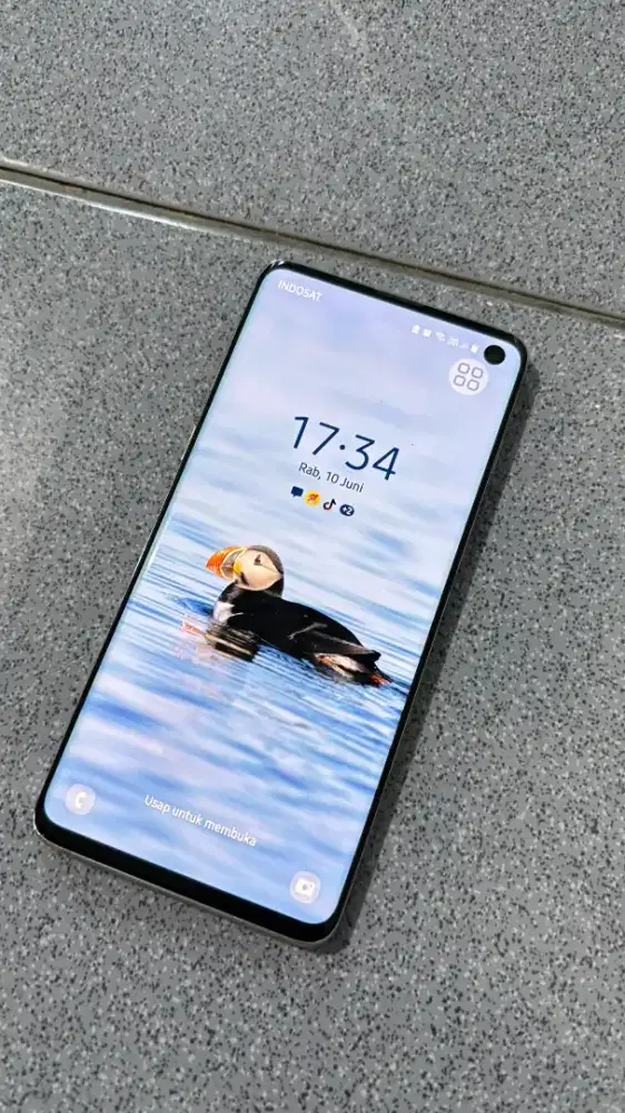 SAMSUNG S10 6/128