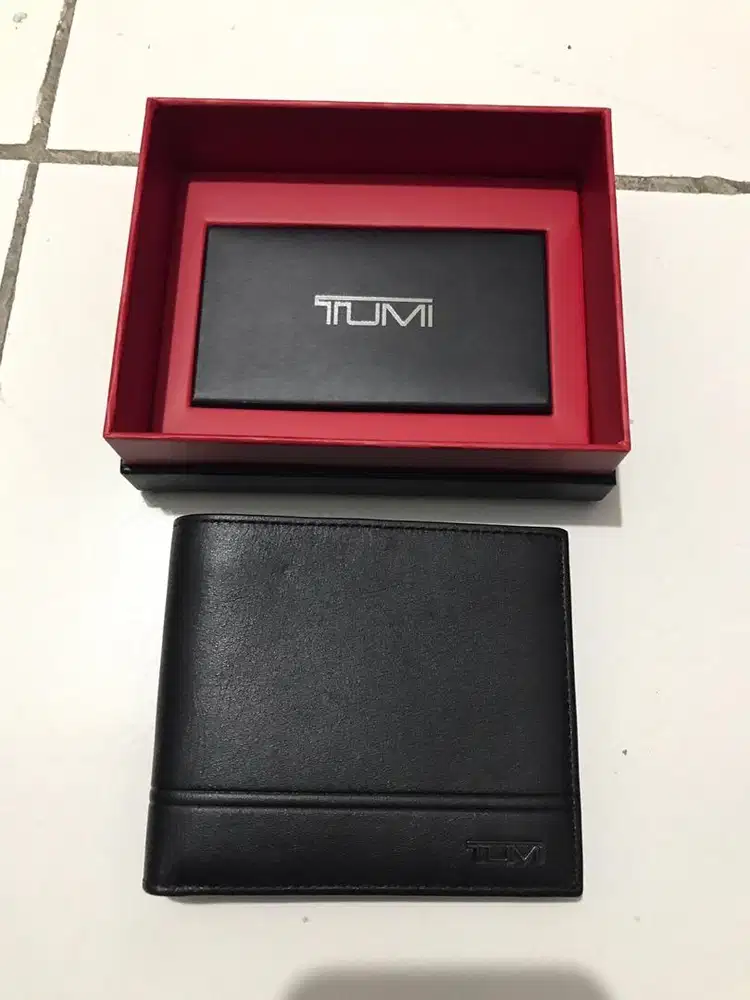 Jual baru dompet tumi original