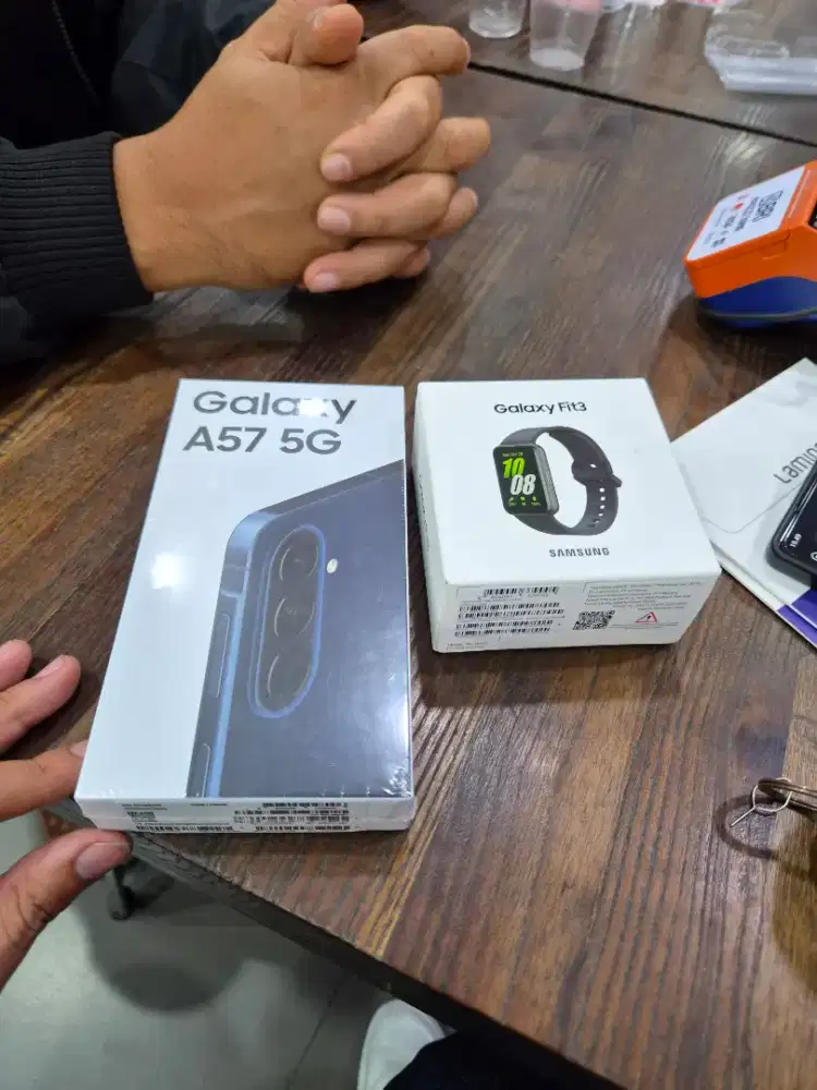 Samsung galaxy A57 new free fit3