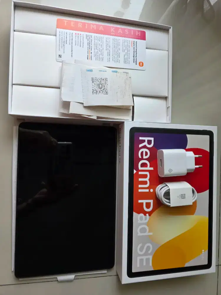 Redmi Pad SE Super Mulus Like New Usia Pakai 11 Bulan