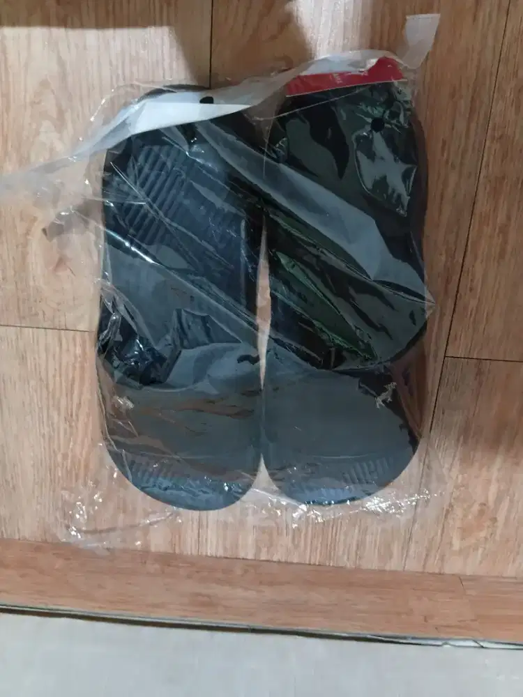 DIJUAL SENDAL PANAMA SIZE 44 BARU ORI