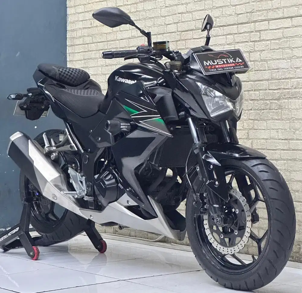 Naked Ternyaman‼️Kawasaki Z250 / Z 250 2013  Low KM 20rb - Zaky Mustika