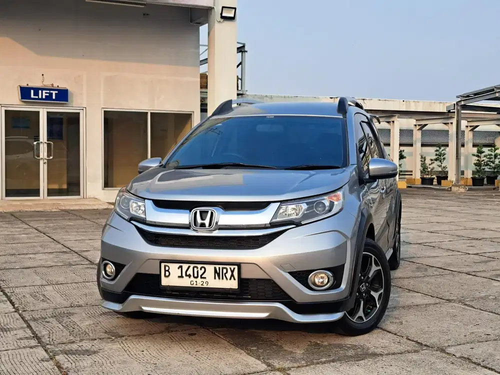 DP 10JT HONDA BRV BR-V E PRESTIGE AT MATIC AUTOMATIC 2018 SIAP PAKAI