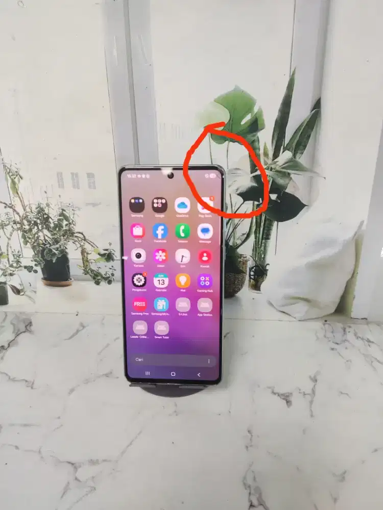 Samsung A73 Ram 8/256 Kondisi pojok atas sebelah kanan retak