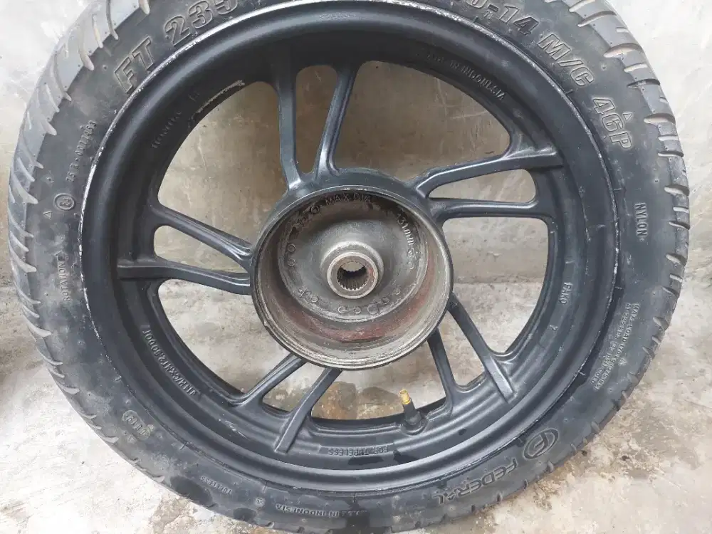 Velg belakang vario 150
