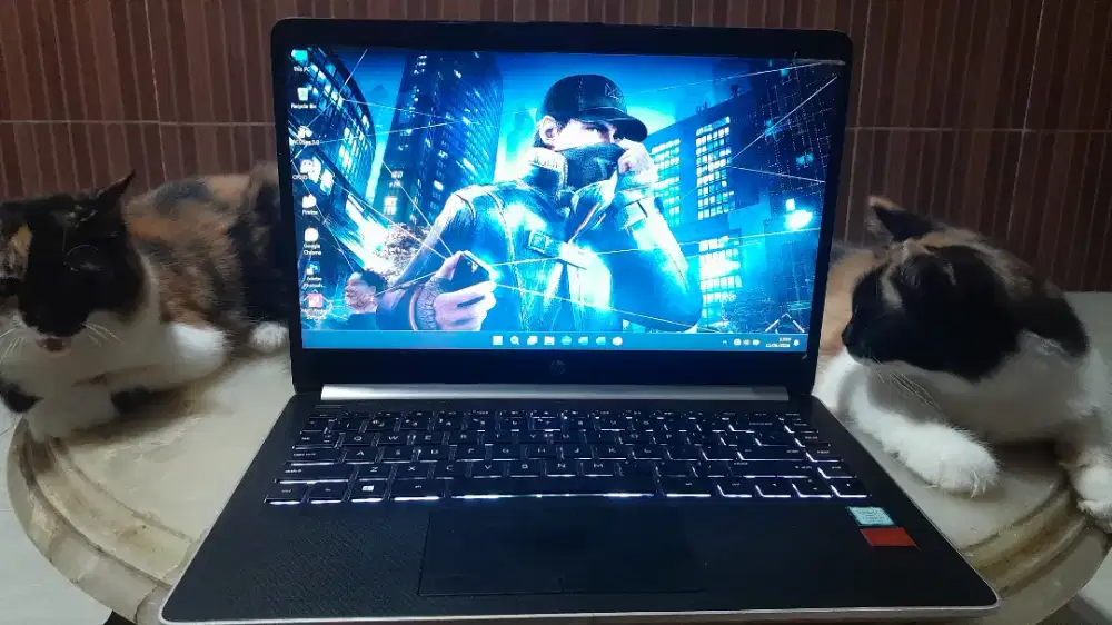 Laptop Hp14s core i7 Ram 8GB ssd 256GB HDD500GB Radeon R7 M440 GEN 8
