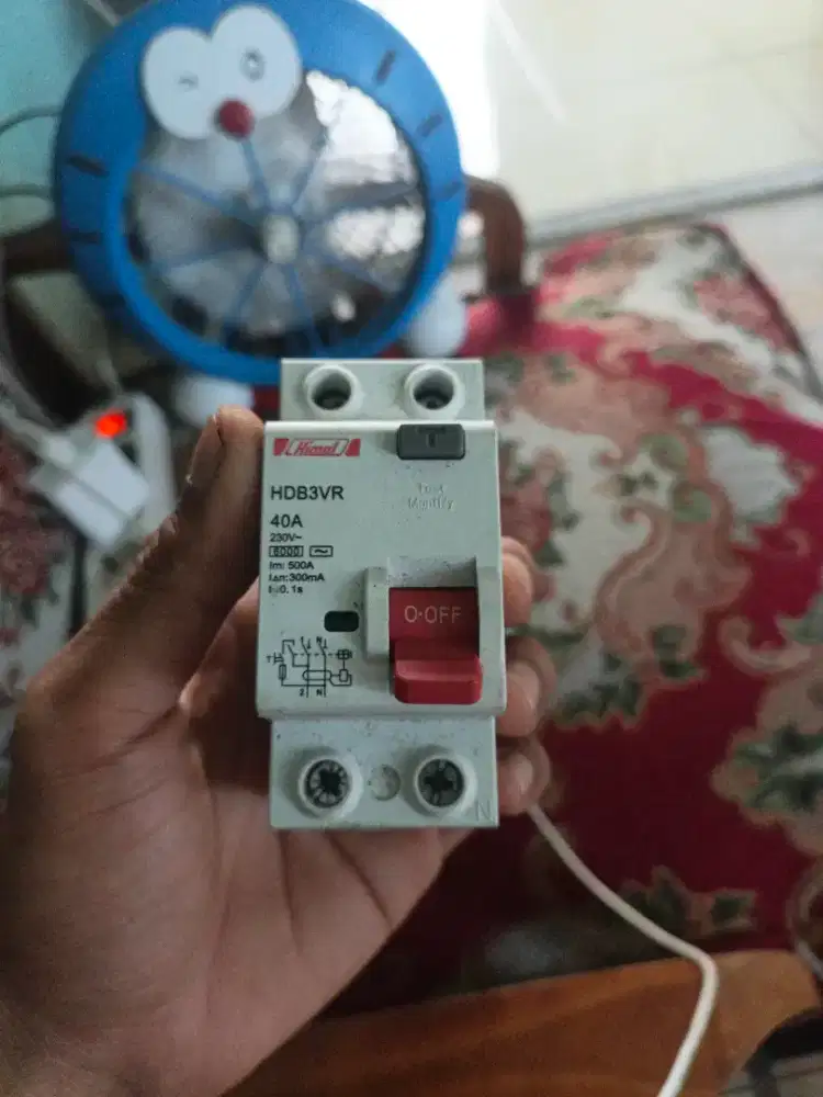 JUAL MCB&ELCB MEREK HIMEL