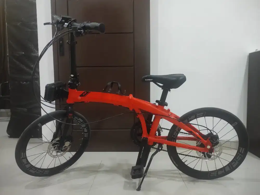 Sepeda lipat Ecosmo z9