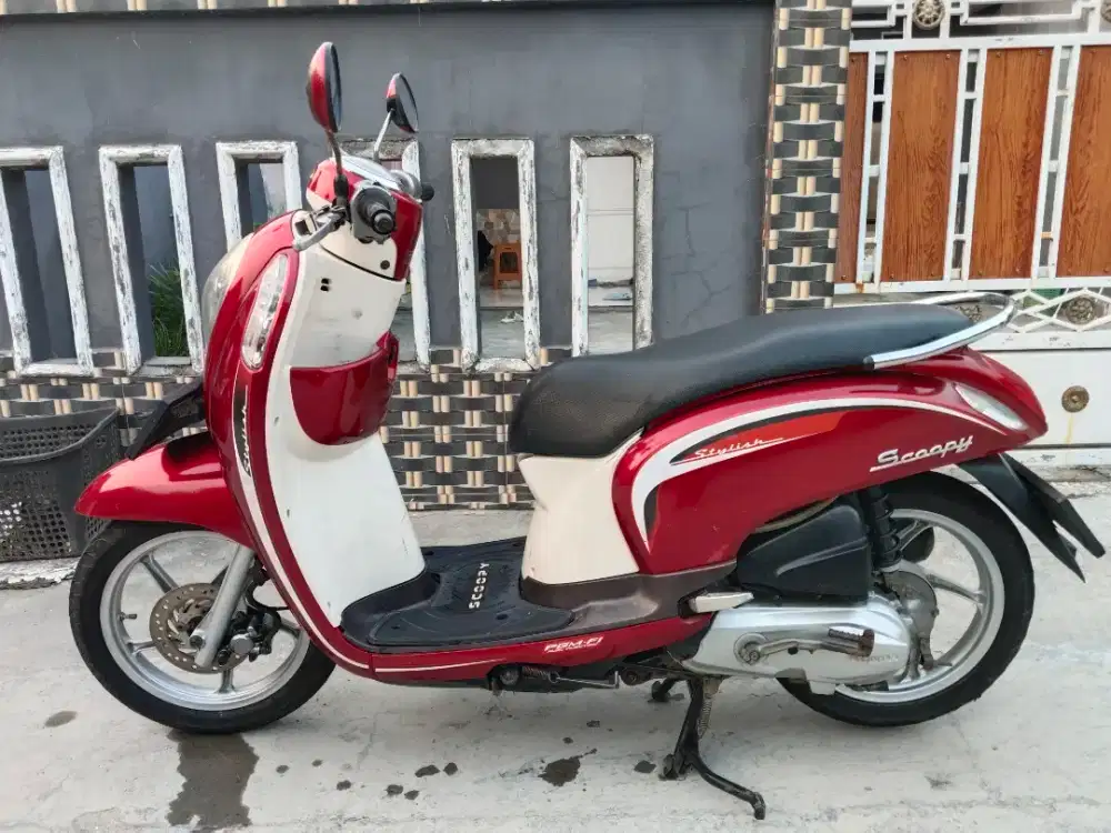 Honda Scoopy F1 tahun 2014 siap pakai di Tangerang