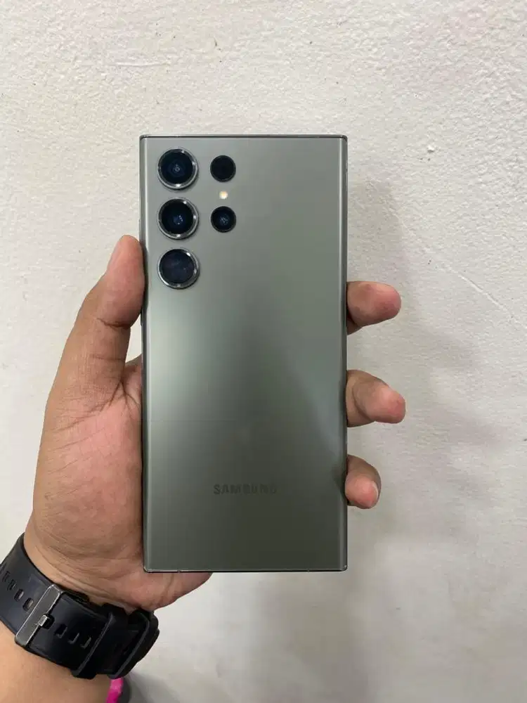 samsung S23 ultra 12/256