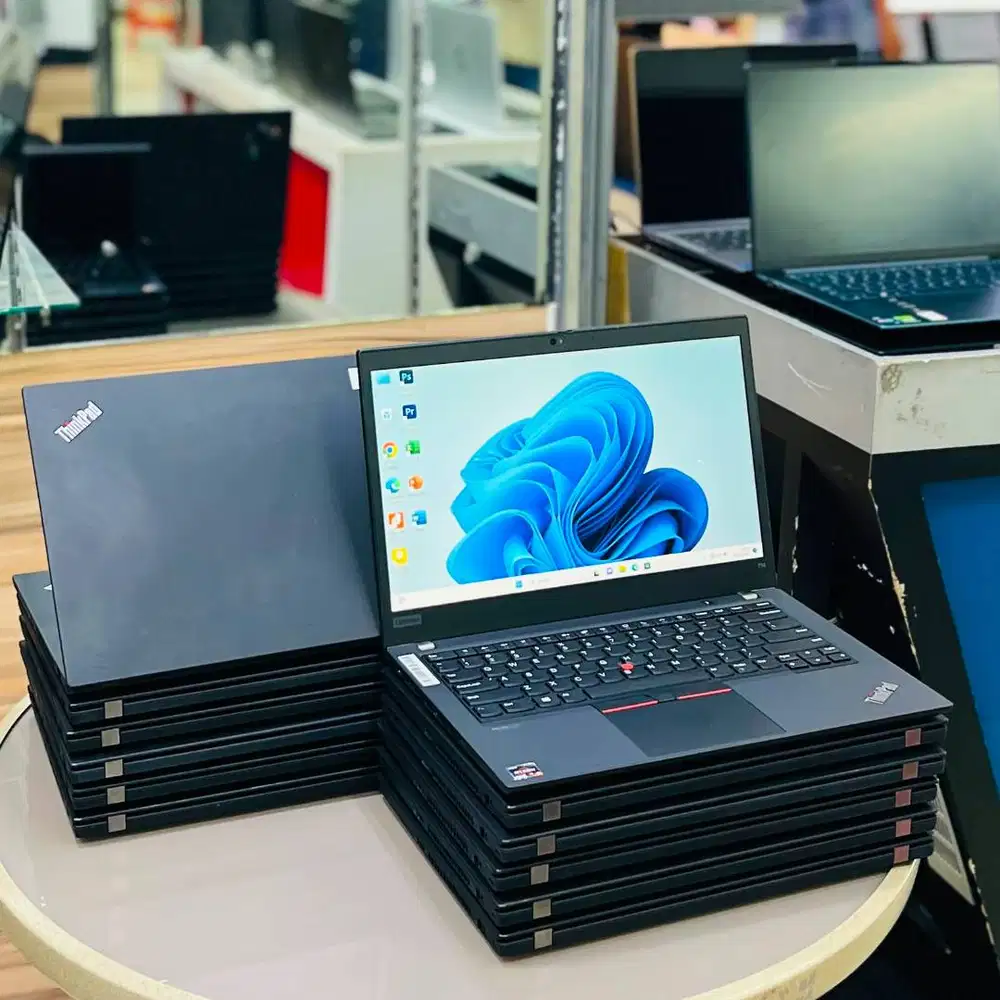 LENOVO THINKPAD T14 Ryzen 5 pro 565OU Ram16/SSD512 GB 14 inch *RDC