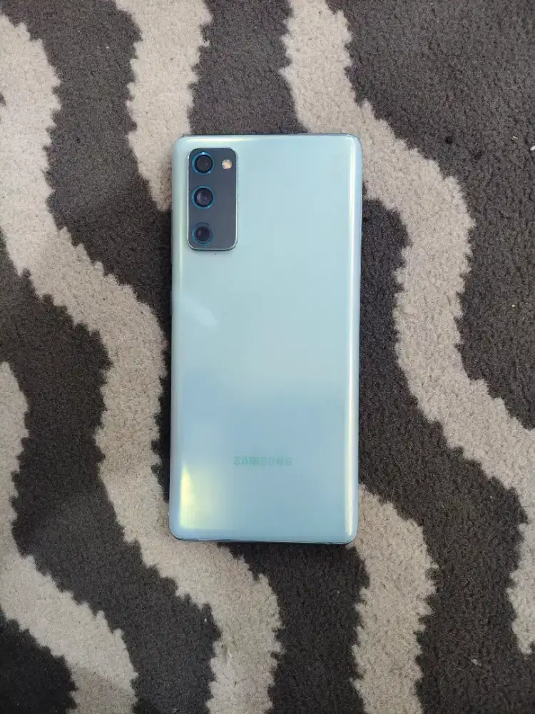 Samsung S20 fe 8/256 Unit Only