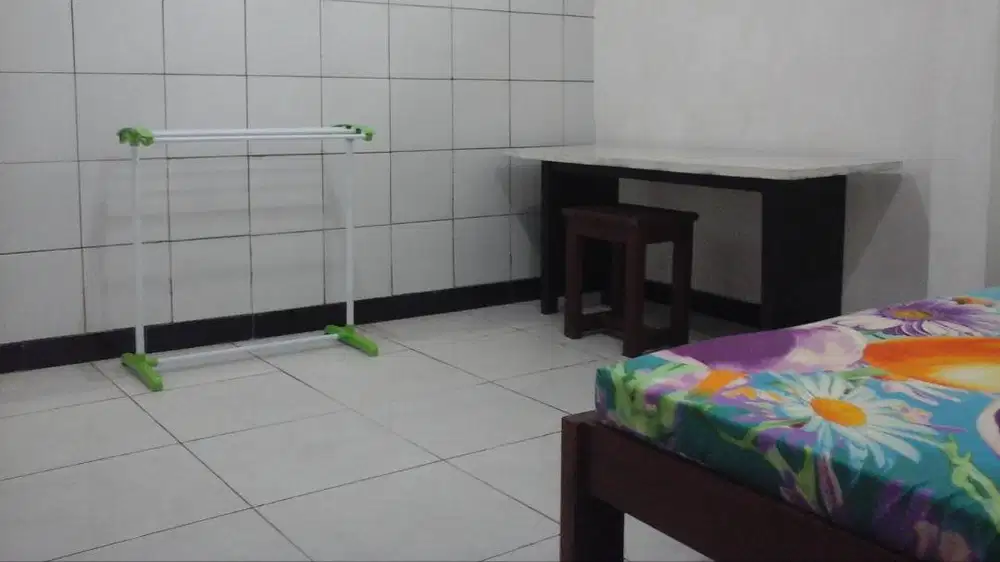 KOS TERMURAH DI PERUMAHAN REWWIN WARU SIDOARJO