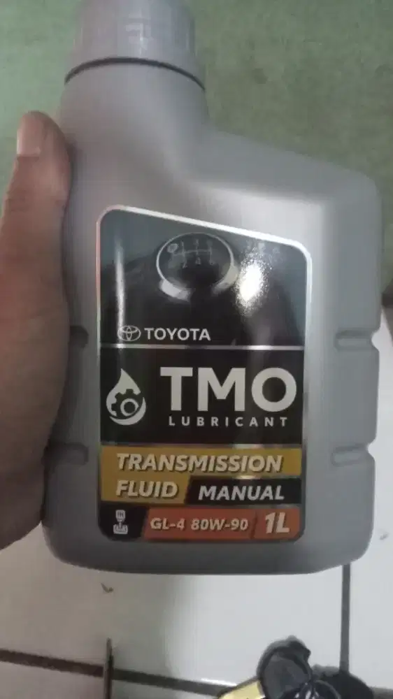 Oli transmisi manual tmo