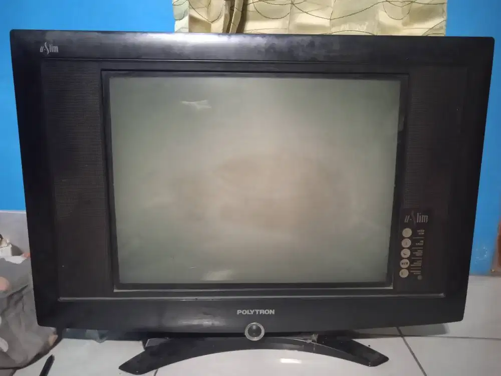 TV Polytron 29    U Slim