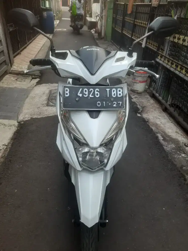 HONDA BEAT FI ECO 2016/2017 PUTIH JAKTIM