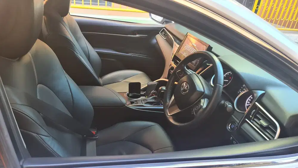 Toyota Camry 2022 Bensin
