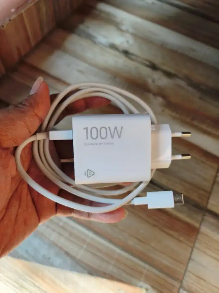 Charger 100watt ex Poco x8 pro